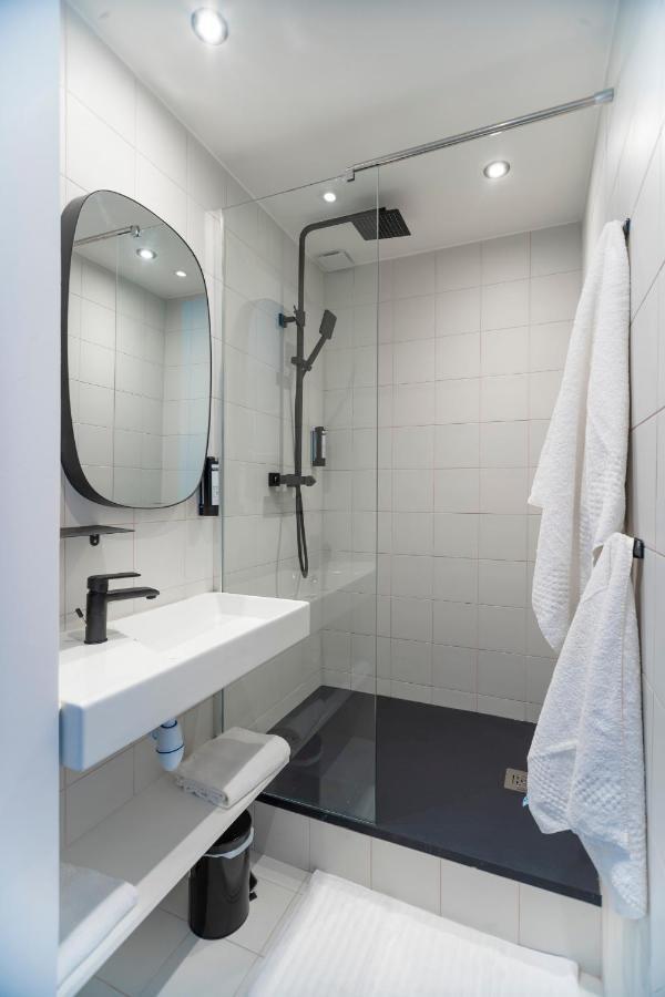 Monsieur Miot Concept Hotel - Bastia Centre Bagian luar foto
