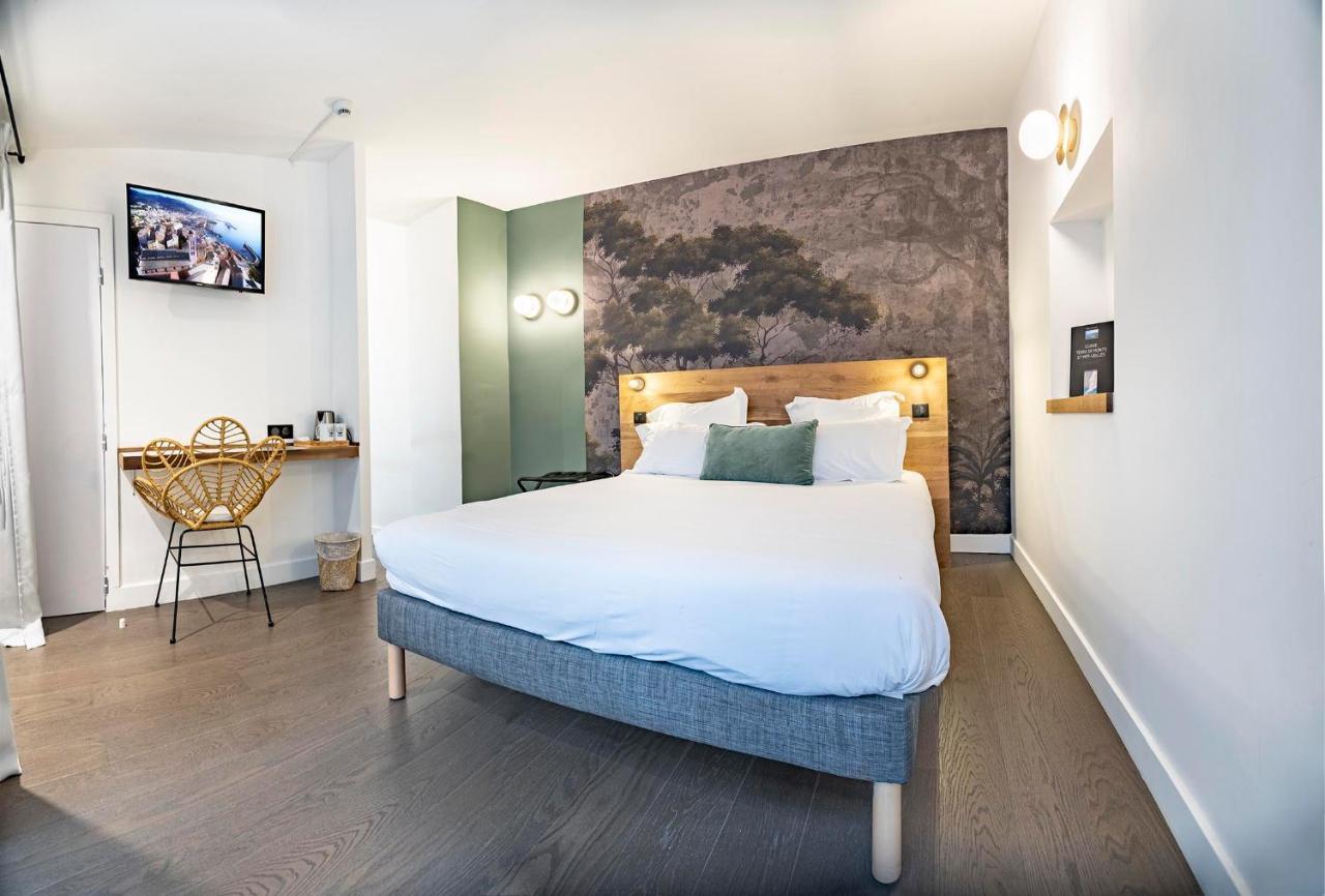 Monsieur Miot Concept Hotel - Bastia Centre Bagian luar foto