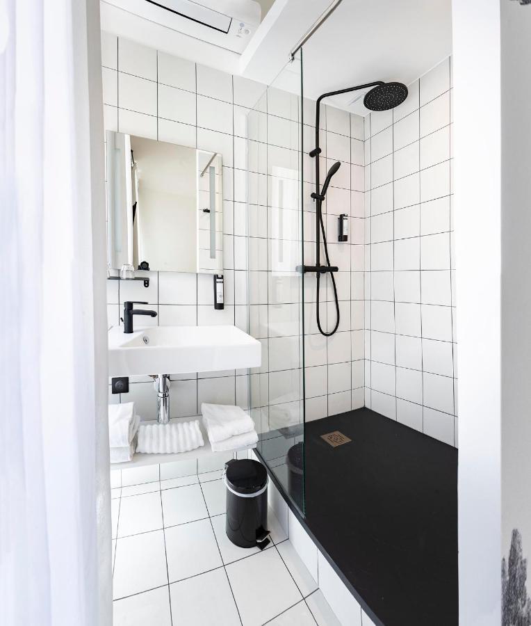 Monsieur Miot Concept Hotel - Bastia Centre Bagian luar foto