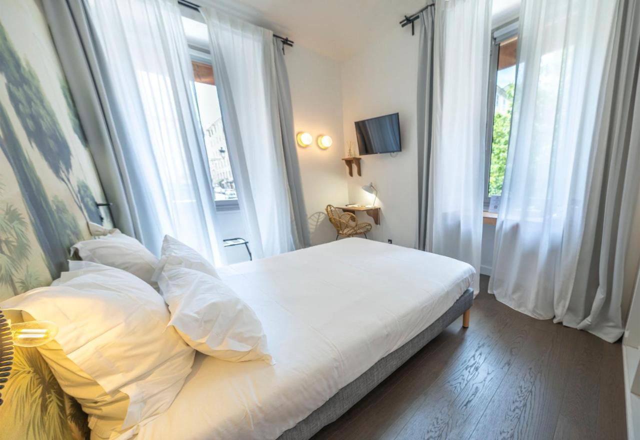 Monsieur Miot Concept Hotel - Bastia Centre Bagian luar foto